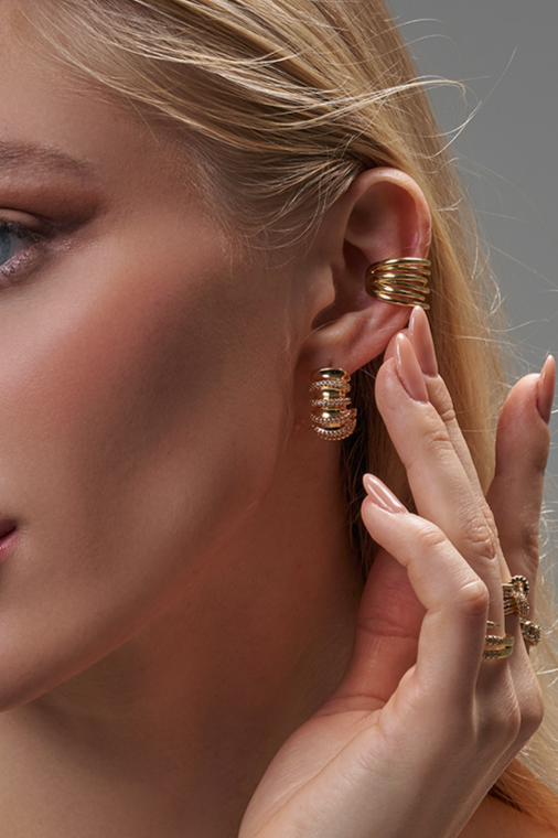 Ear cuff