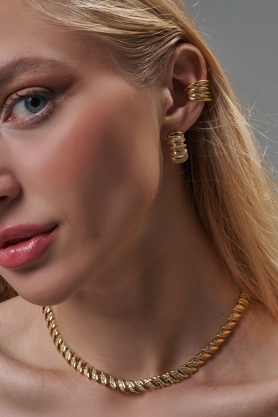 Ear cuff