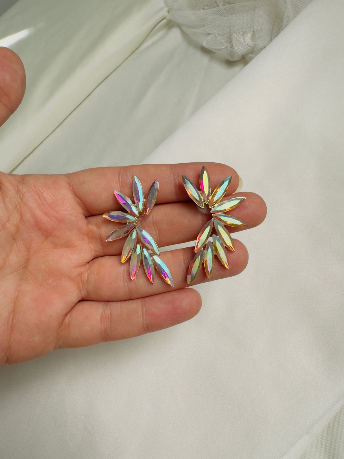 Colorful star-shaped earring