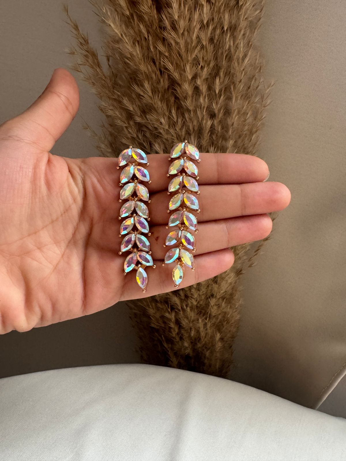 Emerald color earring
