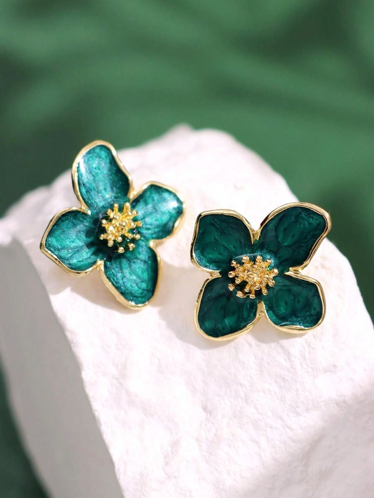 Flower-shaped earrings