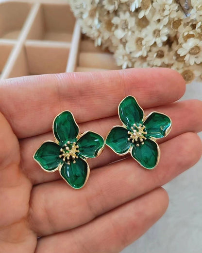 Flower-shaped earrings