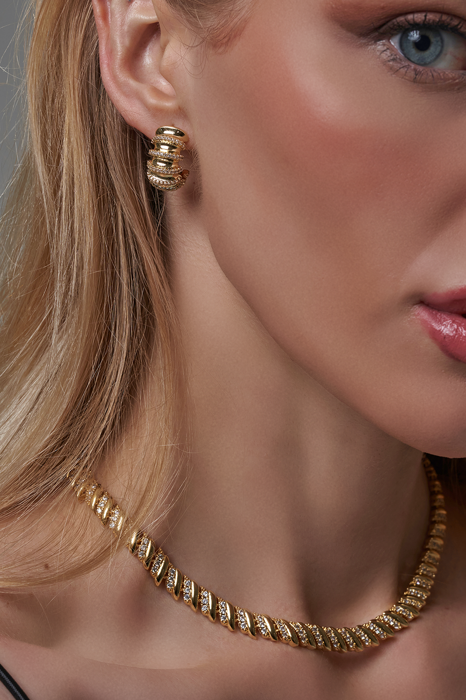 Necklace & Bracelets