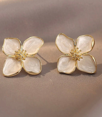 Flower-shaped earrings
