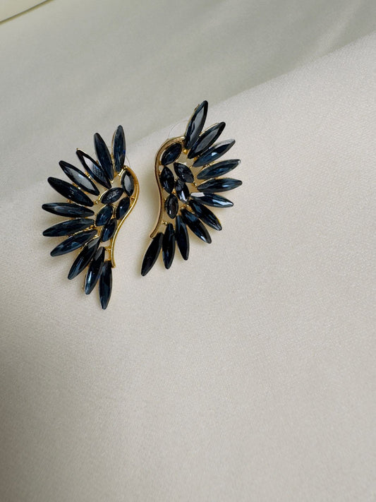 Wing-shaped earrings